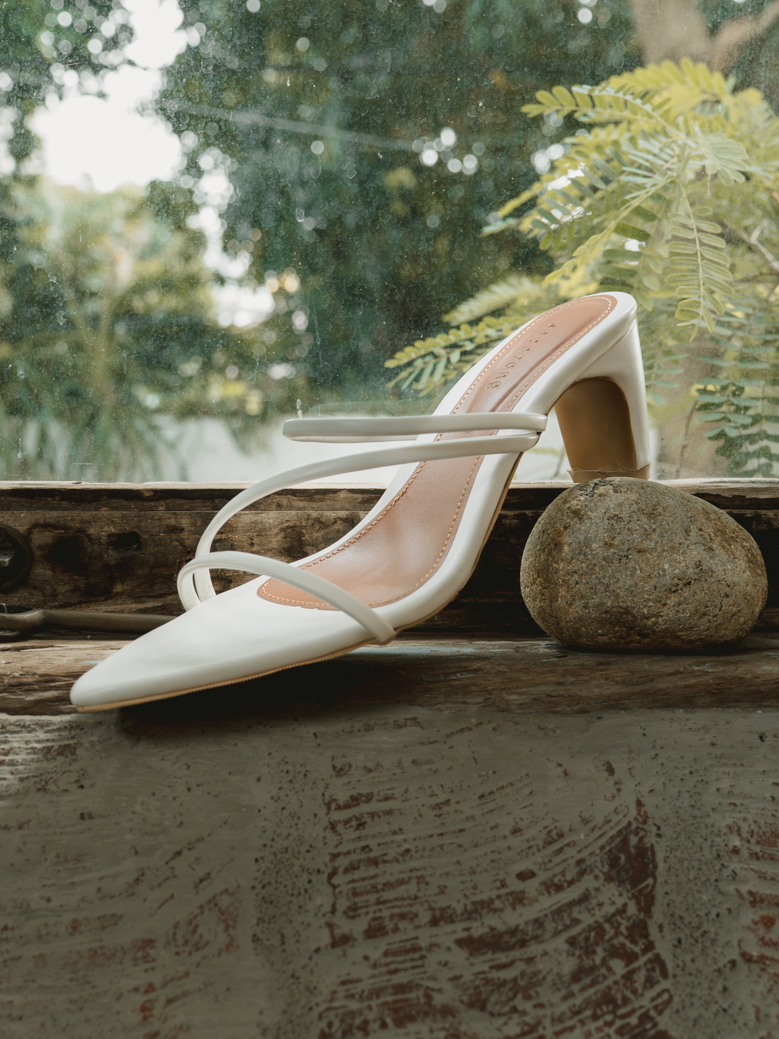 Claire Heels