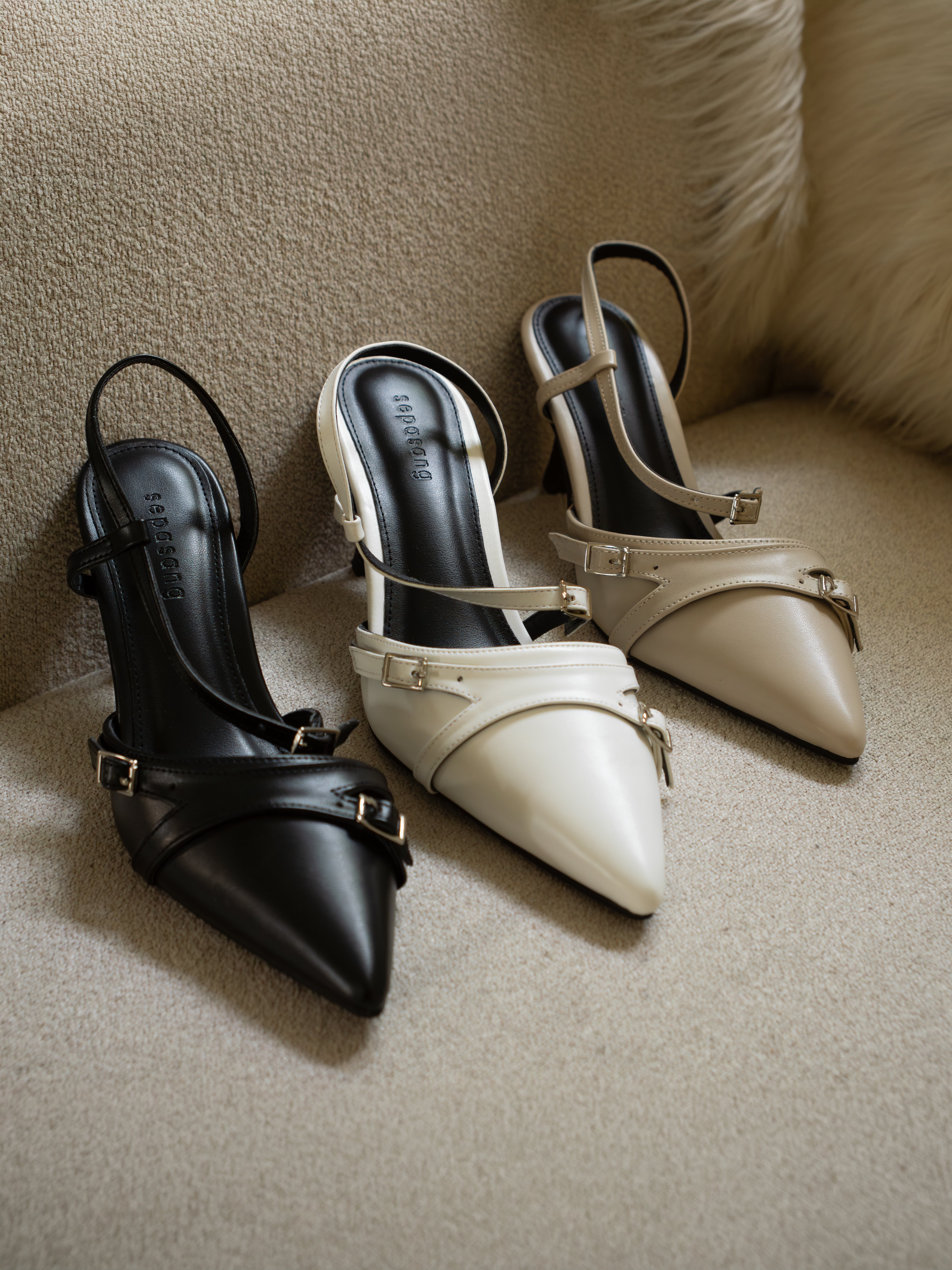 Amoura Mules